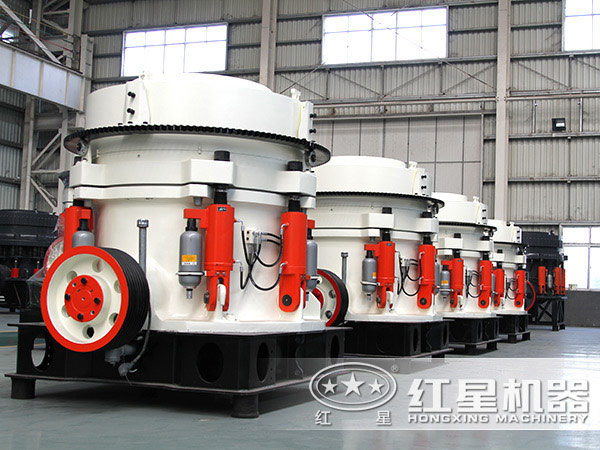 1750型短頭圓錐破碎機(jī)多少錢？大概生產(chǎn)量可達(dá)多少噸？