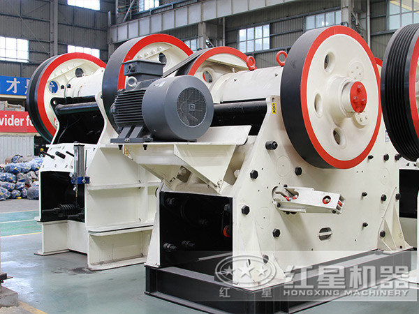 購機(jī)指南：什么樣的石頭顎式碎石機(jī)才是高質(zhì)量的？