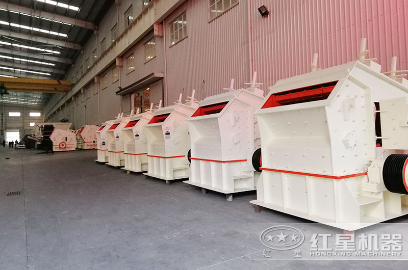 1315和1214反擊破能吃多少料？堵料導(dǎo)致停機(jī)，影響生產(chǎn)怎么辦？
