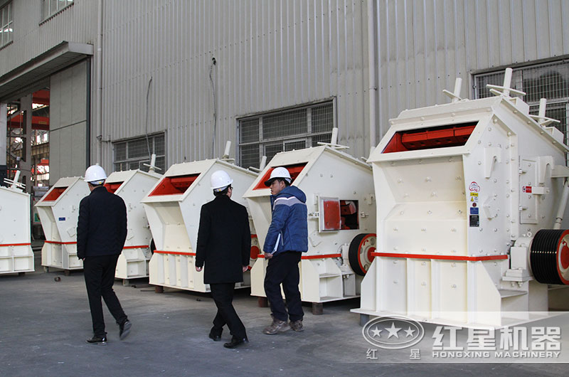 用戶參觀反擊破車(chē)間中